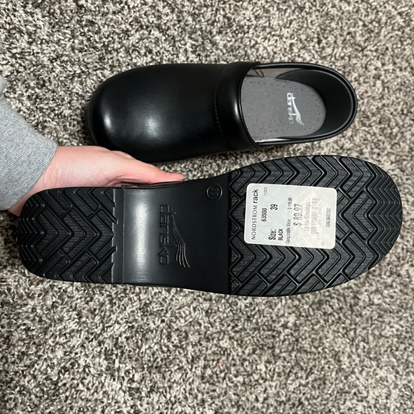 Dansko Black Women's Clogs - Picture 4 of 5